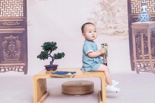 东海宝宝几个月笑出声 东海宝宝几个月笑出声